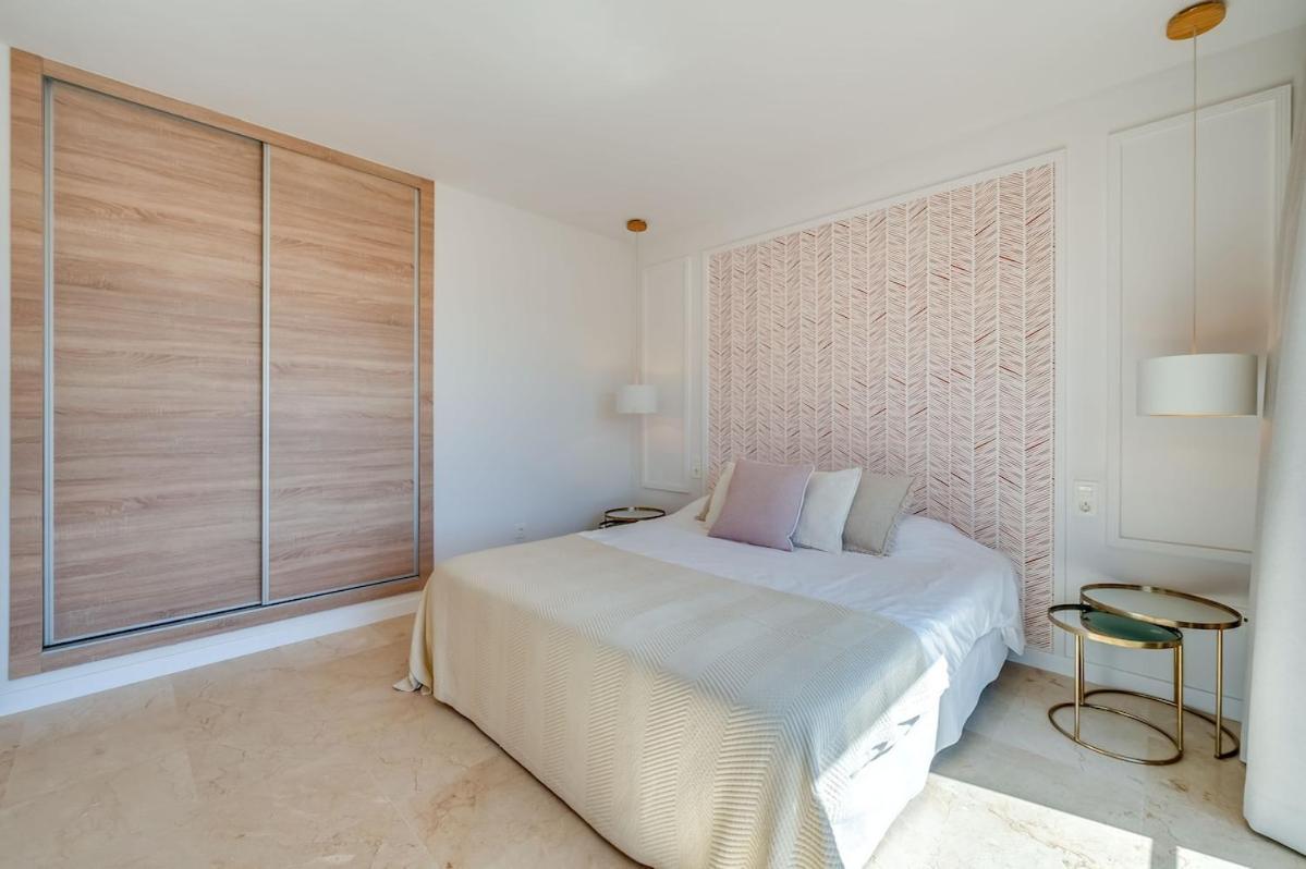 Appartement New Modern Townhouse In *
