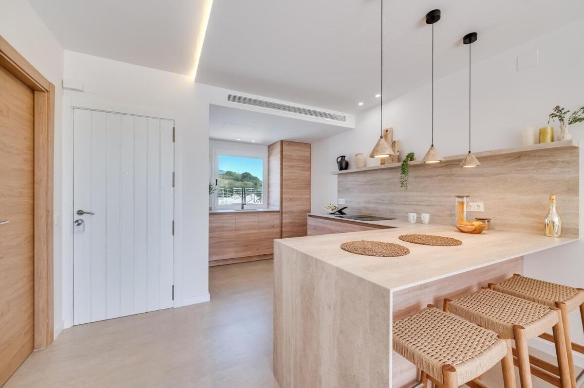 New Modern Townhouse In